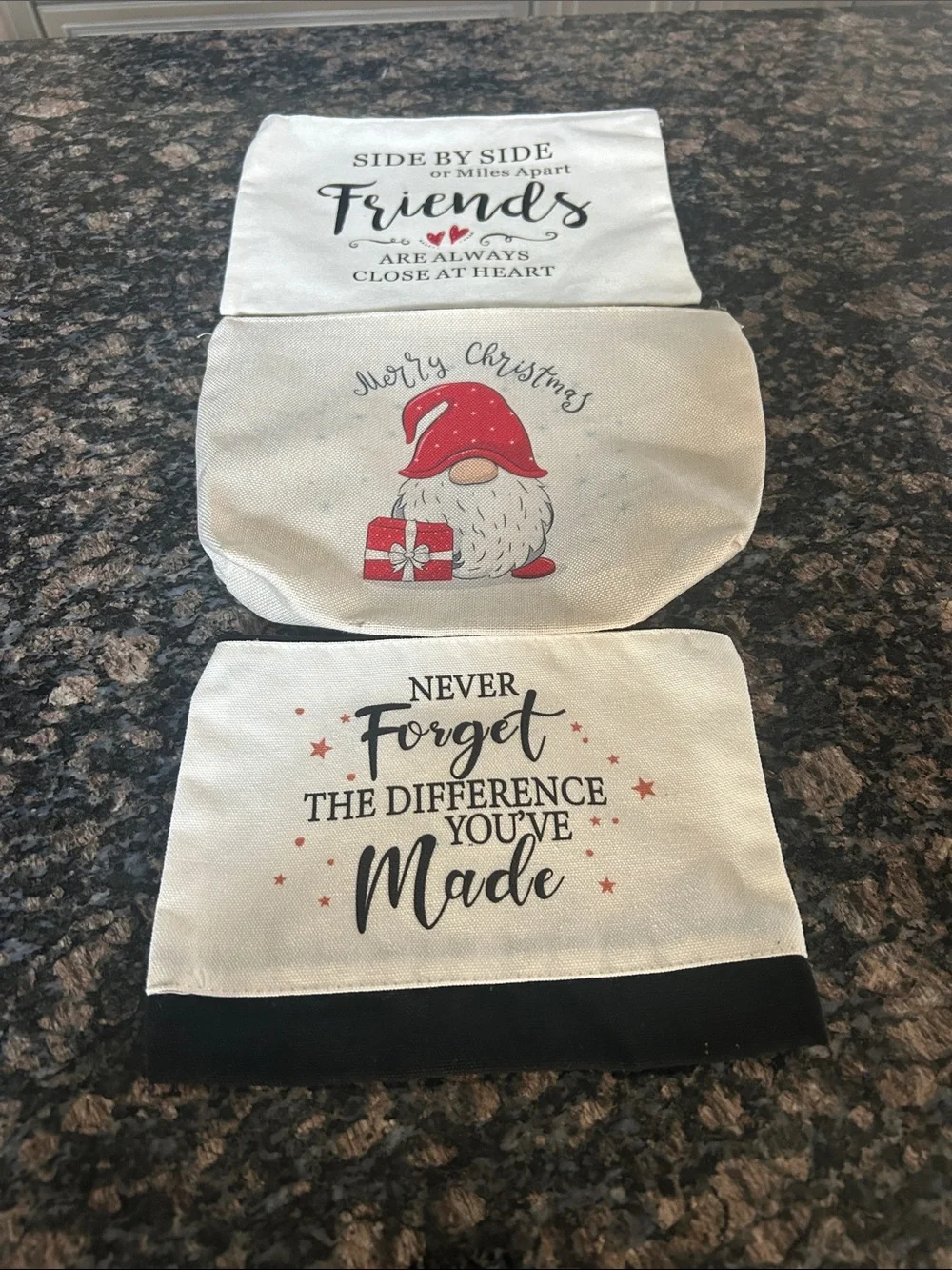 ASSORTED CANVAS MAKEUP BAGS LOT OF 3 NWOT